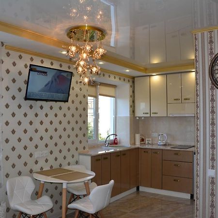 Apartaments On Preobrazhenskaya 8 Kropyvnytskyi Ngoại thất bức ảnh