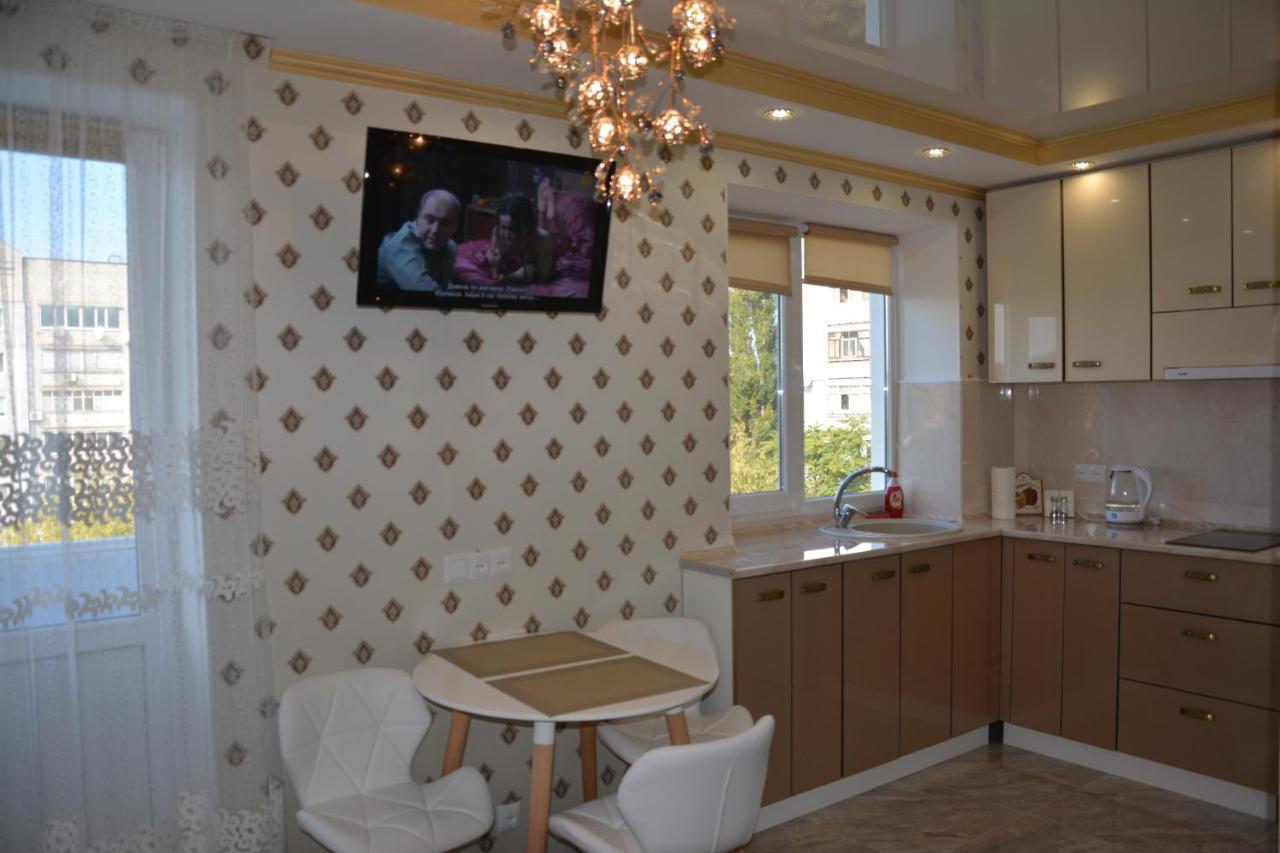 Apartaments On Preobrazhenskaya 8 Kropyvnytskyi Ngoại thất bức ảnh
