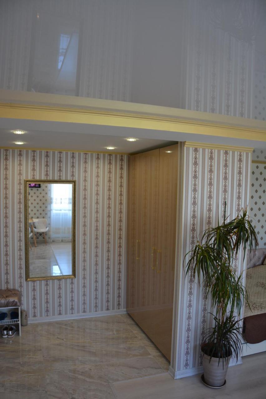Apartaments On Preobrazhenskaya 8 Kropyvnytskyi Ngoại thất bức ảnh