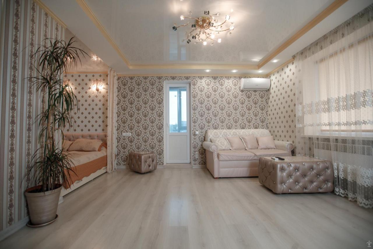 Apartaments On Preobrazhenskaya 8 Kropyvnytskyi Ngoại thất bức ảnh