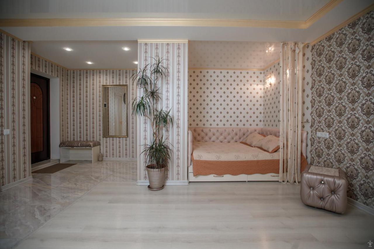 Apartaments On Preobrazhenskaya 8 Kropyvnytskyi Ngoại thất bức ảnh